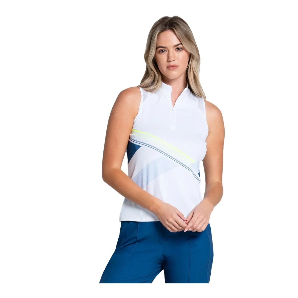 Lucky in Love Women's Going Strong Zip Tank