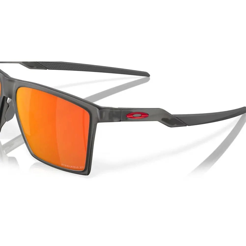 Oakley Futurity Sun Sunglasses - Satin Grey Smoke/Prizm Ruby Polarized - Image 6